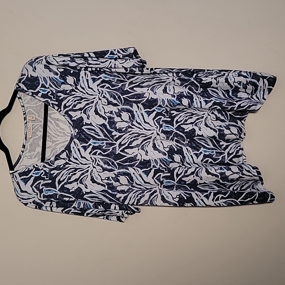 Logo Navy Floral Asymmetrical Hem Top Sz L Lagenlook Stretchy
